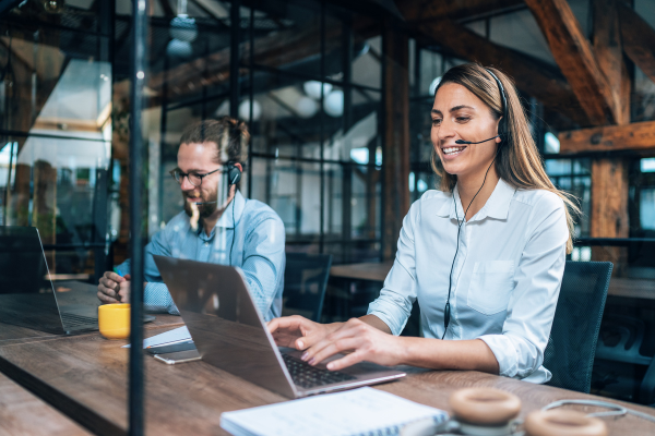 How to Enhance Customer Support with a Web Chat: 7 Foolproof Strategies